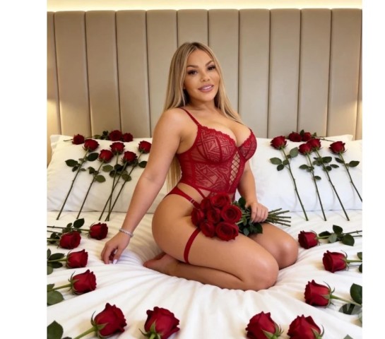Real 38EE Busty Blonde Latina🇧🇷