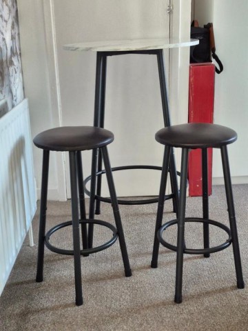 kitchen table and stools