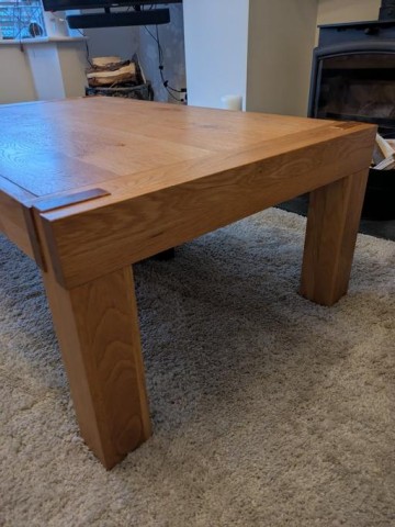 Oak wood coffee table