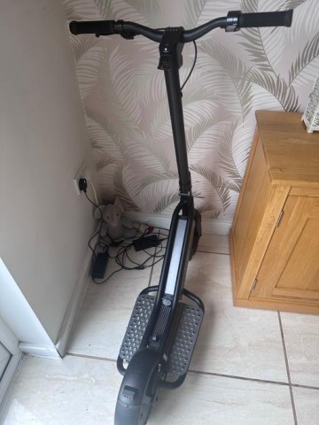 Pure escape folding electric scooter